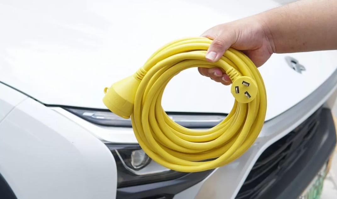 Can not reach the outlet for EV Charger？