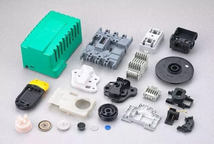 Analysis of Surface Defects of Injection Molded Products