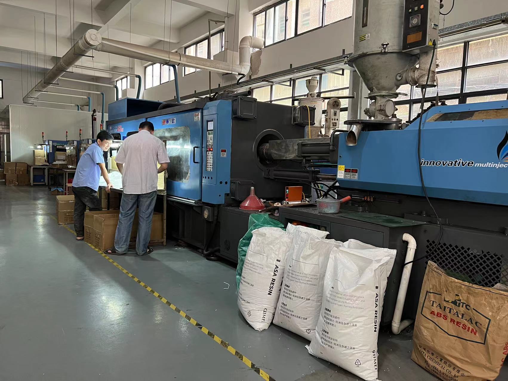 Basic knowledge of TPE two-color injection molding process!